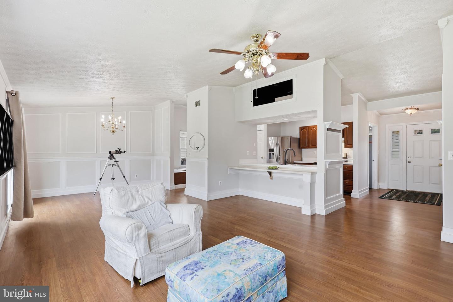 10221 Foxborough Ct Property Photo 18