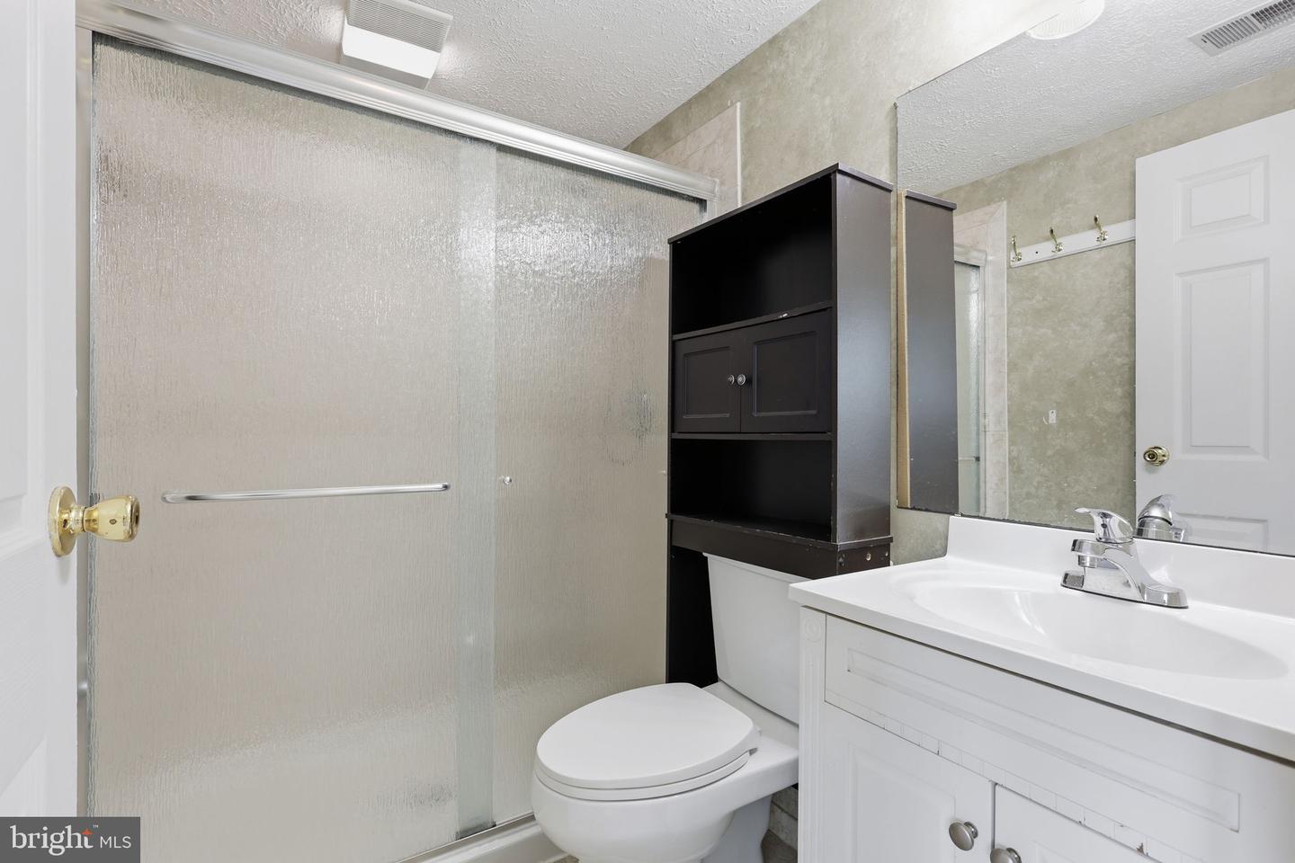 10221 Foxborough Ct Property Photo 21