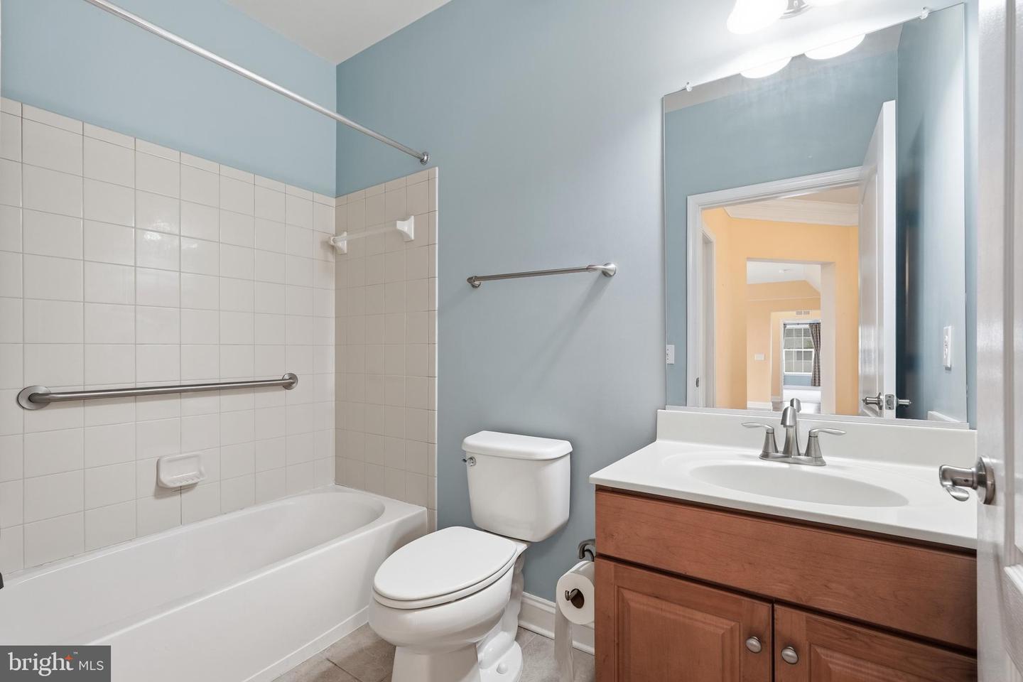 9202 Charleston Dr #402 Property Photo 18
