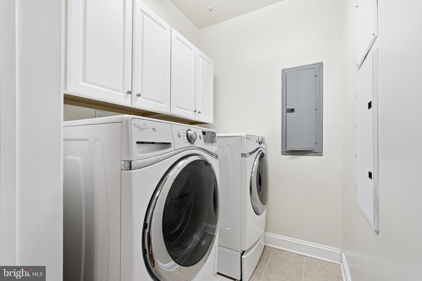 9202 Charleston Dr #402 Property Photo 22