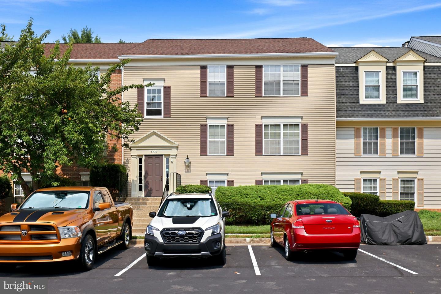 9220 CASPIAN WAY #201 Property Photo 1