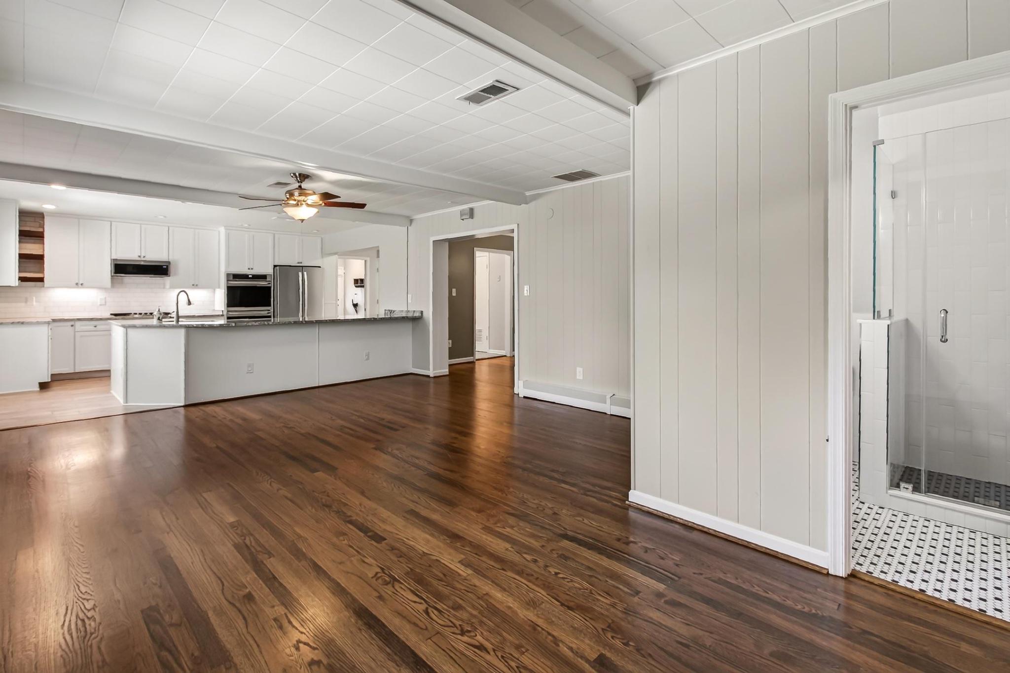 9021 Weir St Property Photo 25