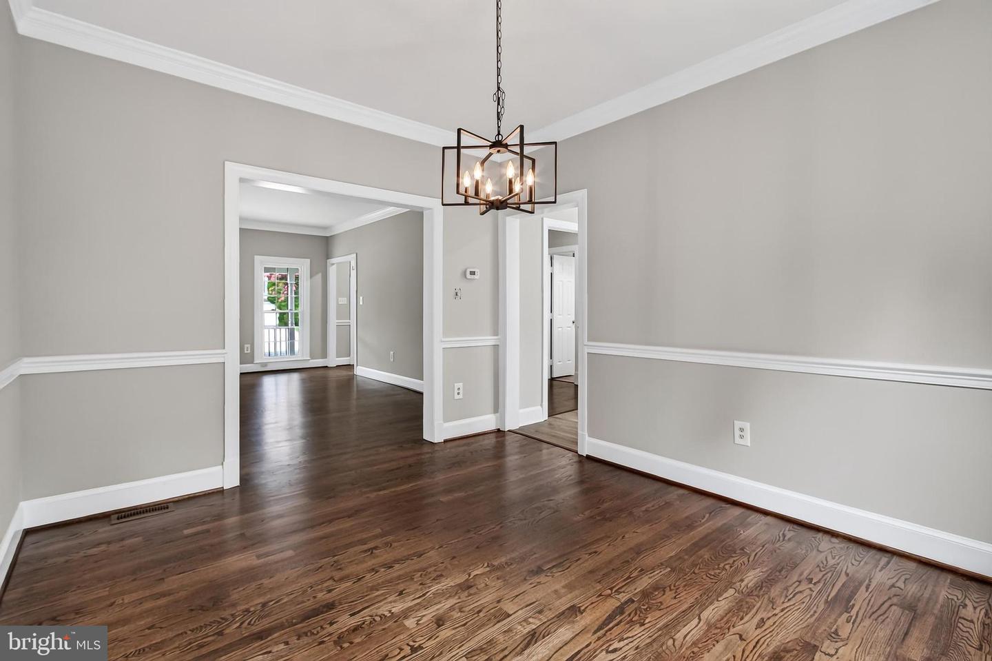 9434 Flowerden Ln Property Photo 14