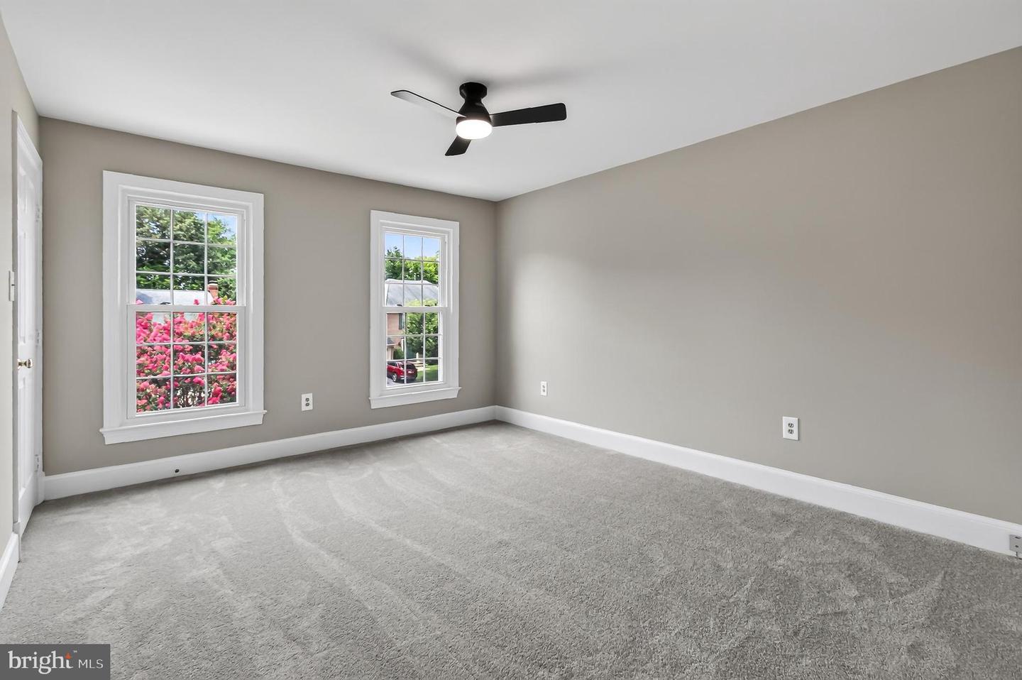 9434 Flowerden Ln Property Photo 53