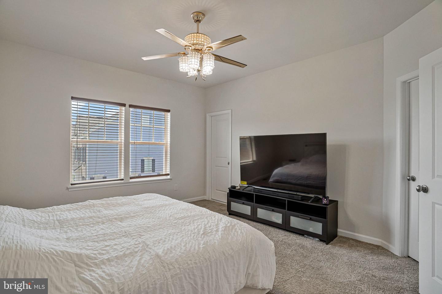 9459 Prince William St Property Photo 20