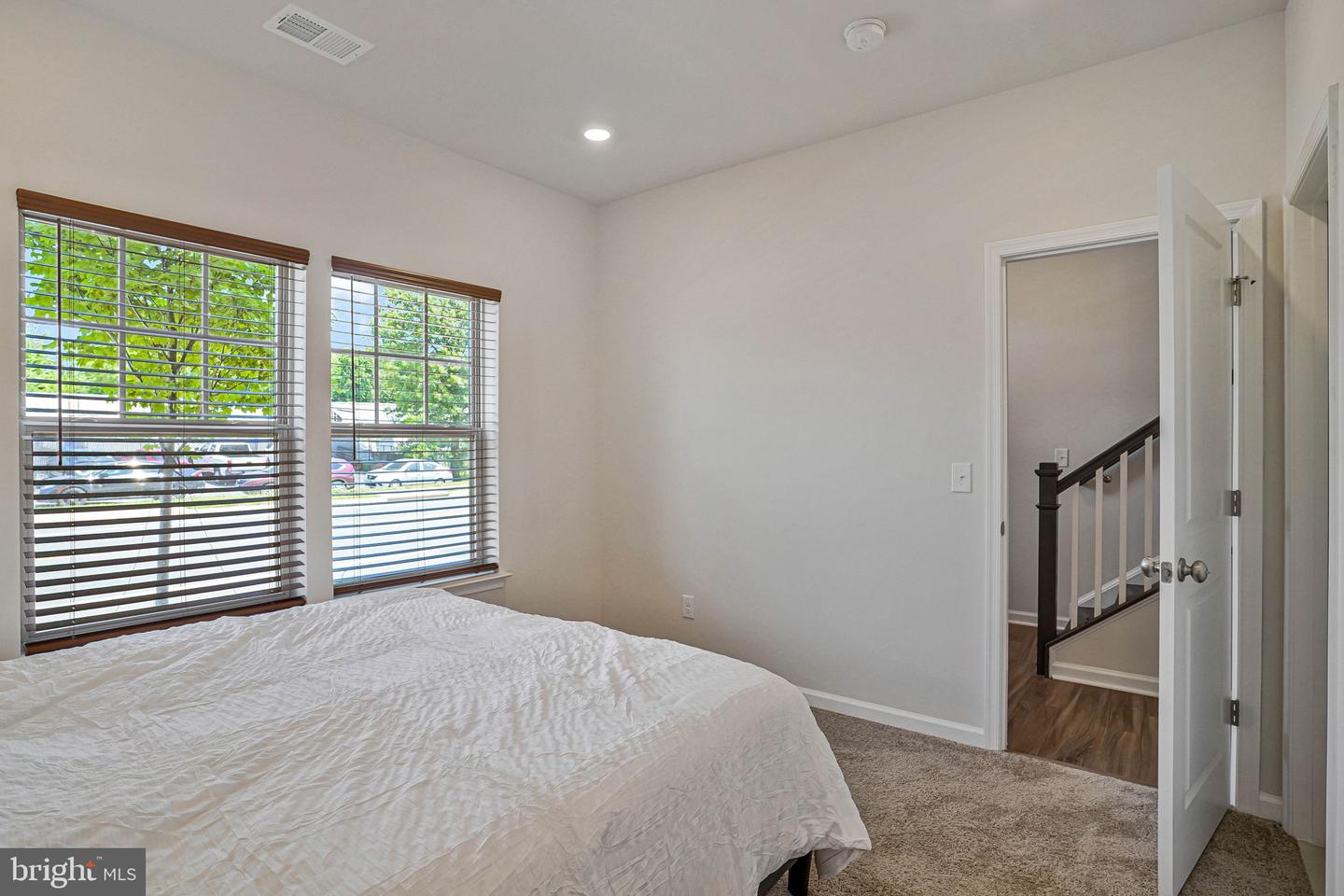 9459 Prince William St Property Photo 21
