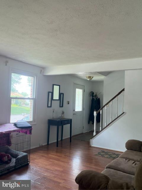 9258 Bayberry Ave Property Photo 3
