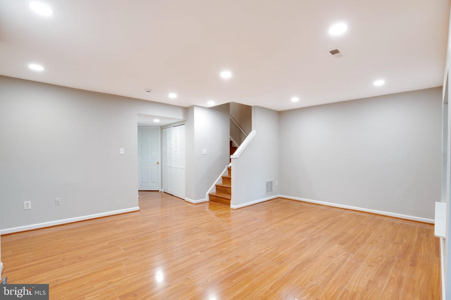 10222 Magnolia Grove Dr Property Photo 22