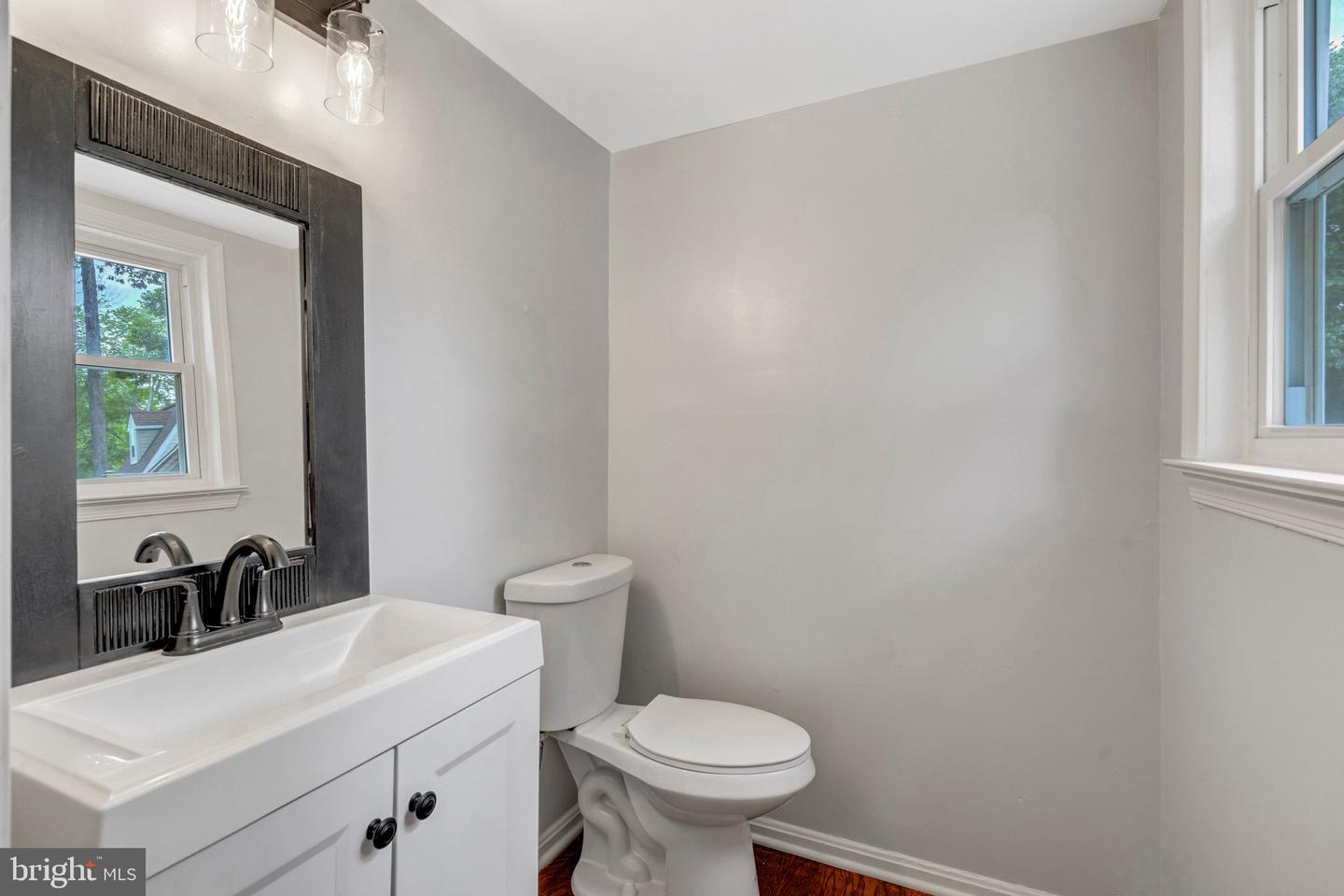 8603 Jackson Ave Property Photo 21