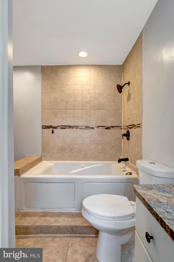 8603 Jackson Ave Property Photo 37