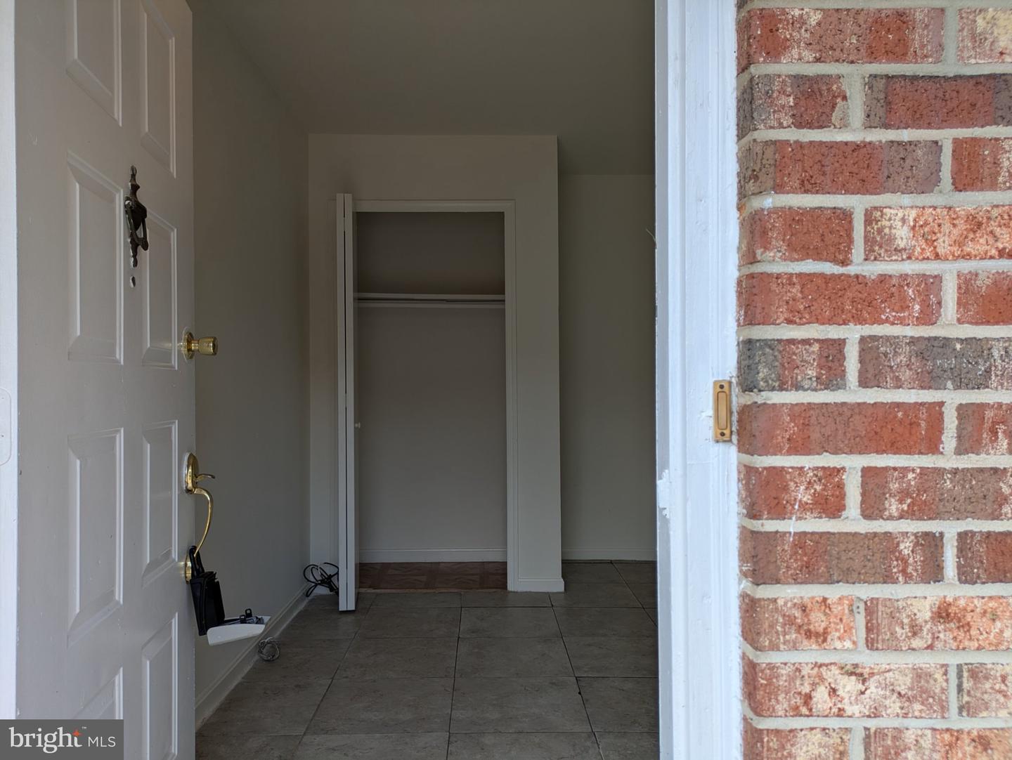 9032 Whispering Pine Ct Property Photo 7