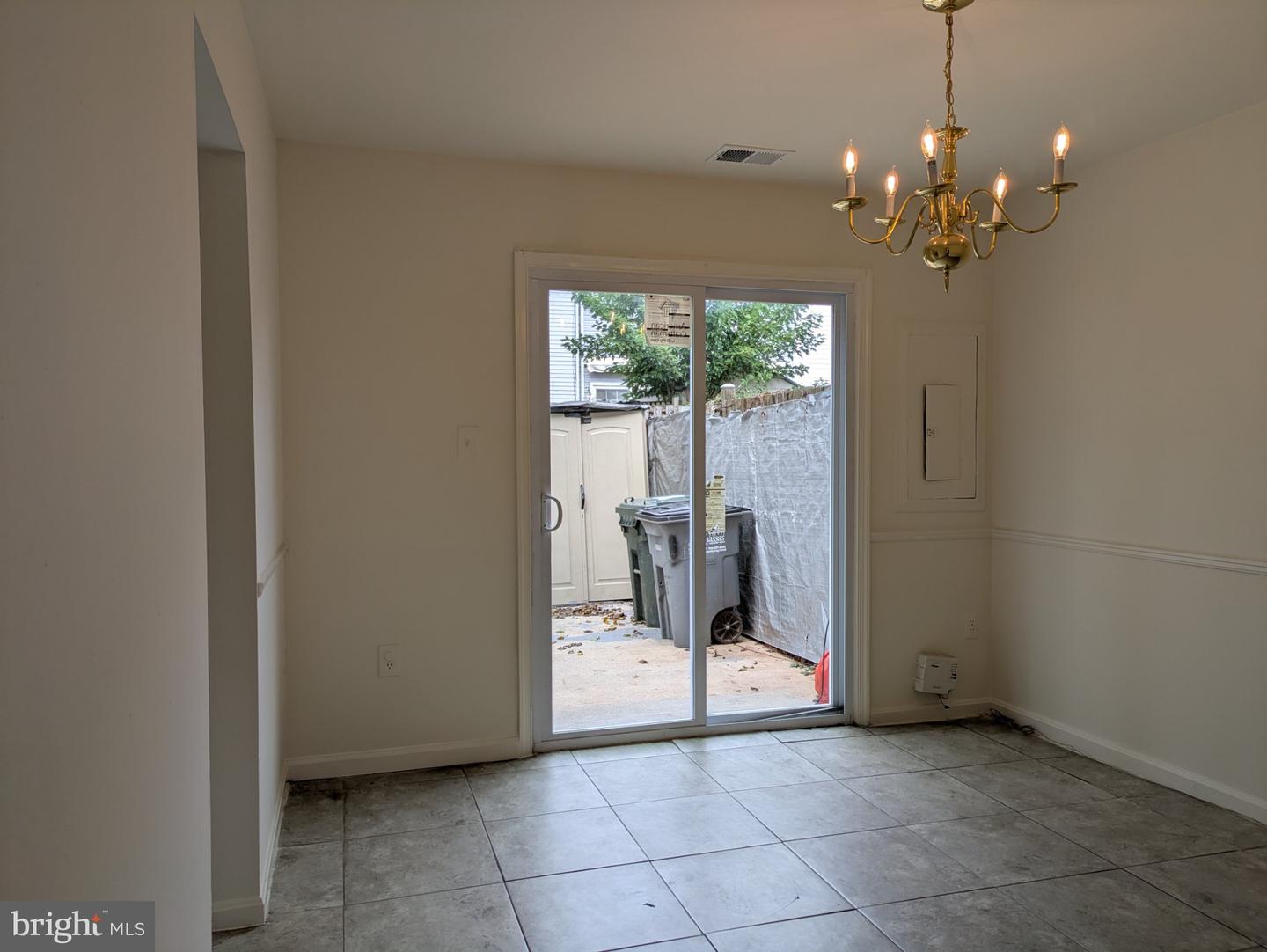 9032 Whispering Pine Ct Property Photo 15