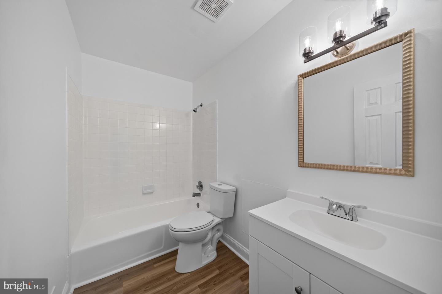 9248 Hood Rd Property Photo 16