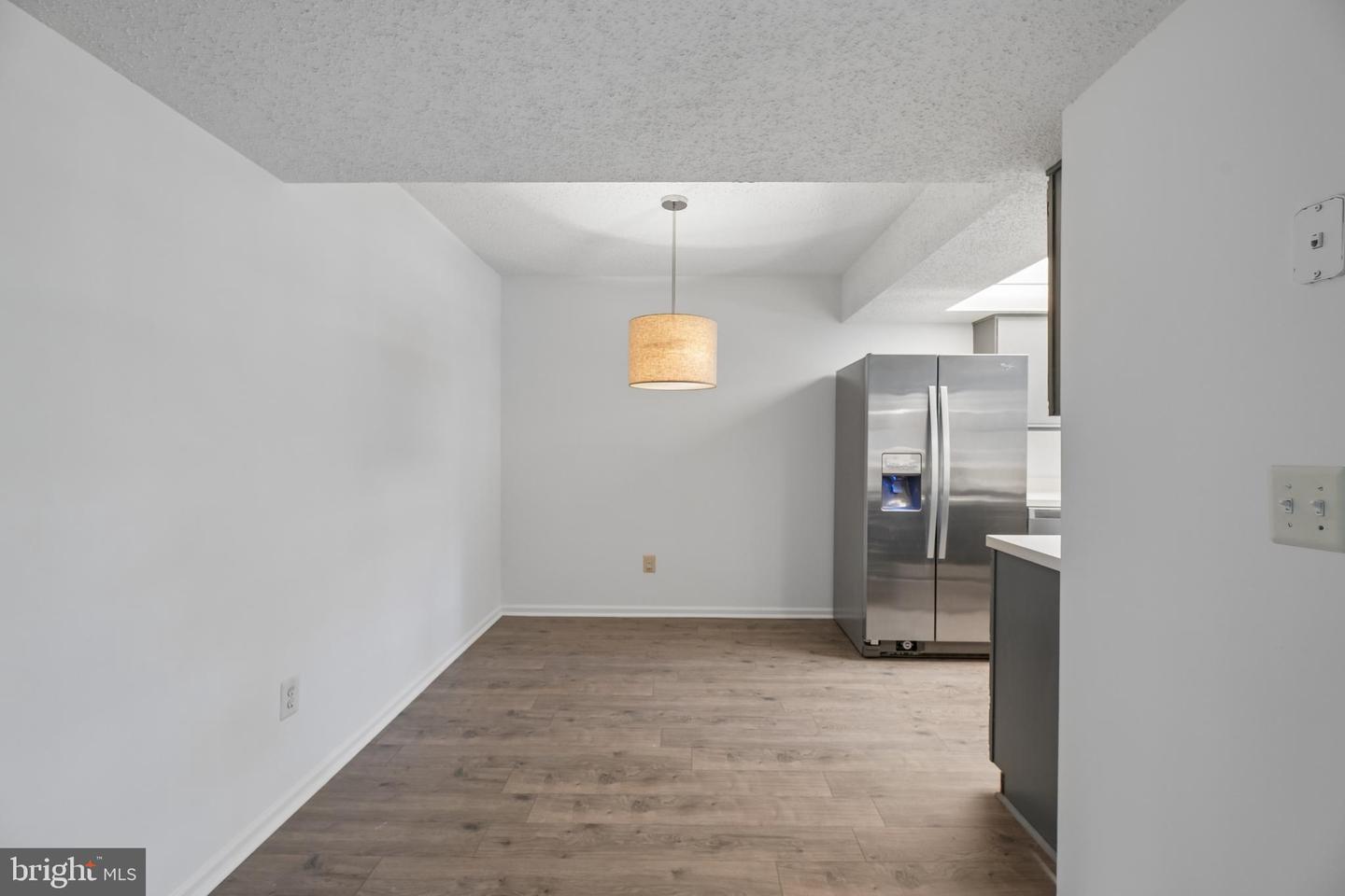 9260 Niki Pl #201 Property Photo 3