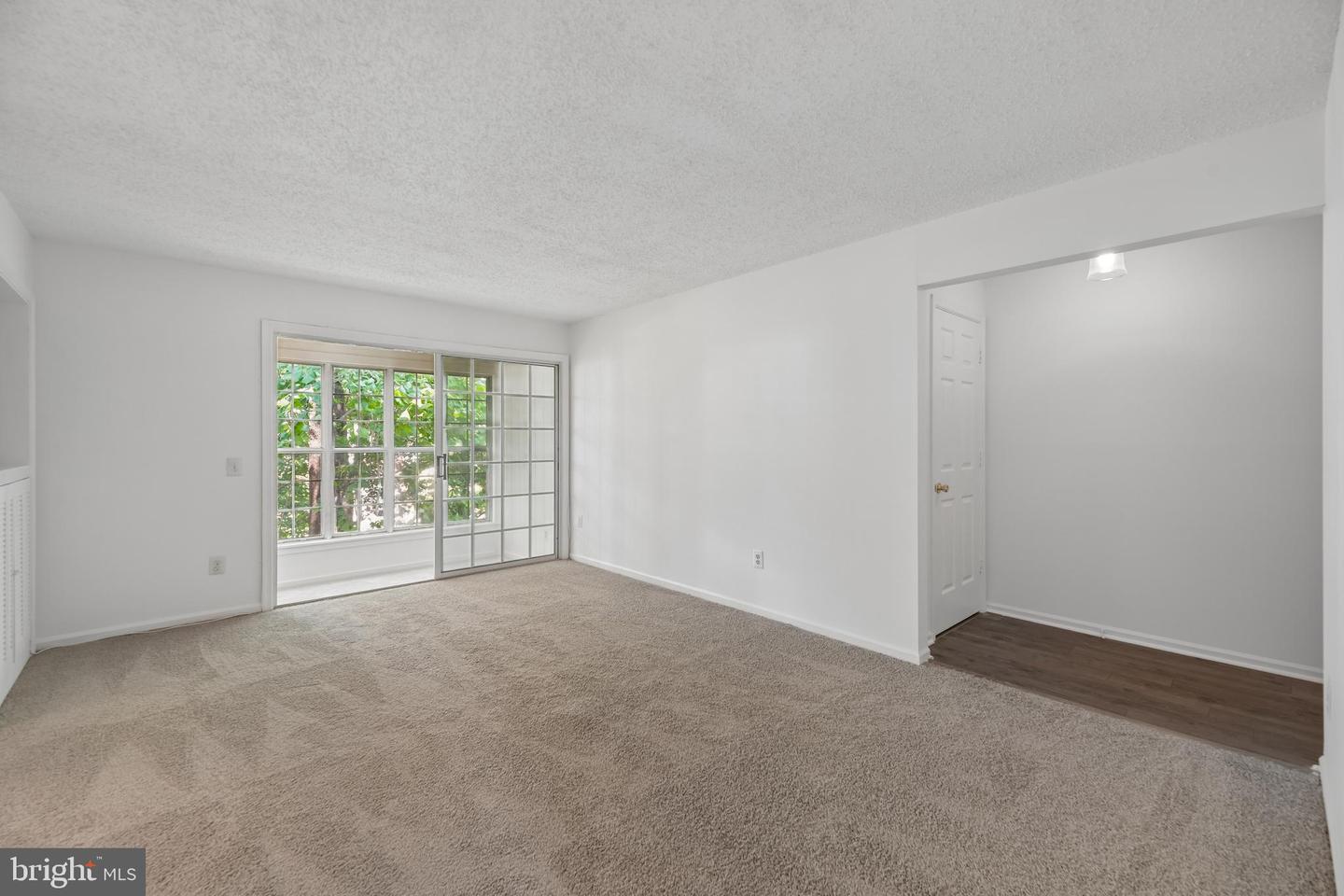 9260 Niki Pl #201 Property Photo 4