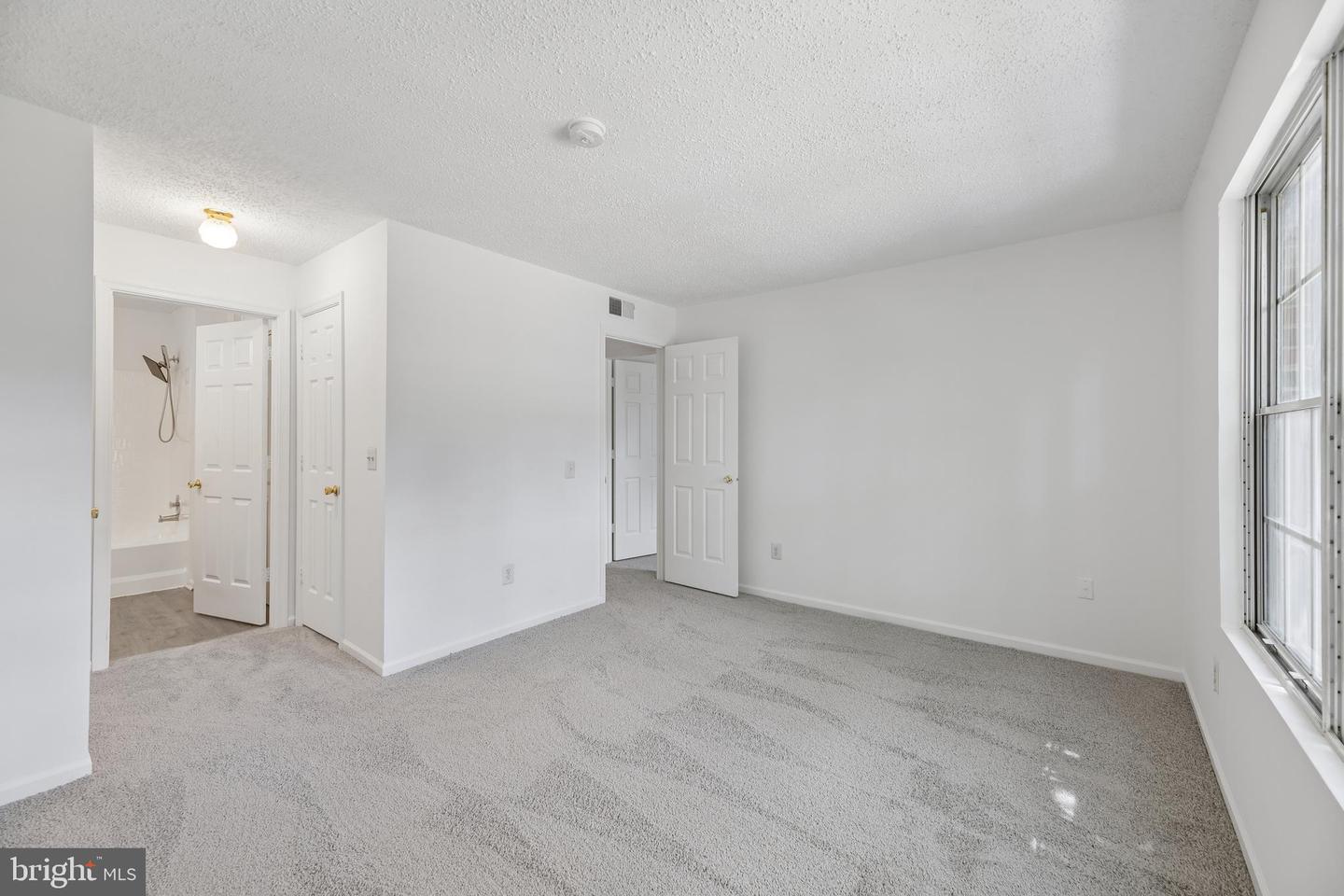 9260 Niki Pl #201 Property Photo 5