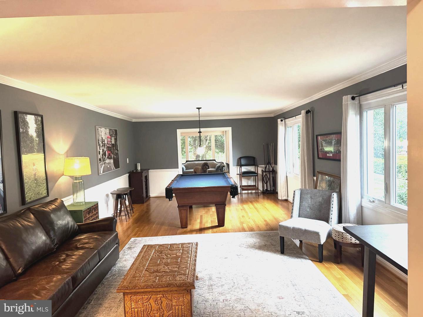 9649 Park St Property Photo 16