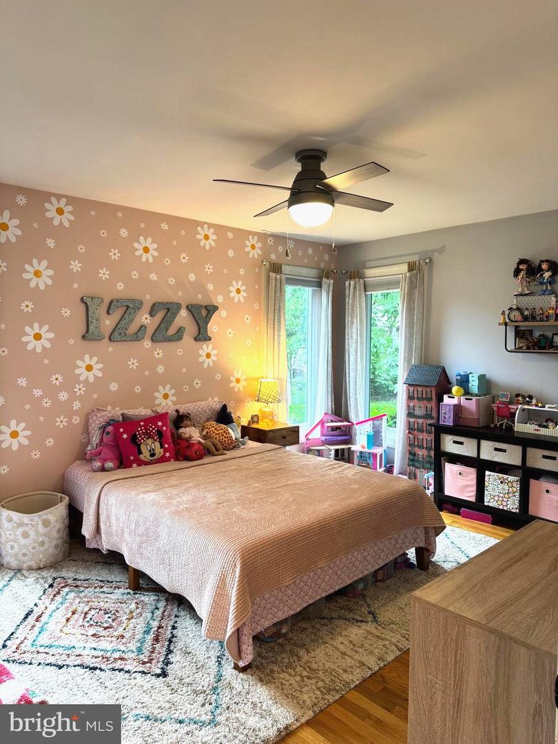 9649 Park St Property Photo 17