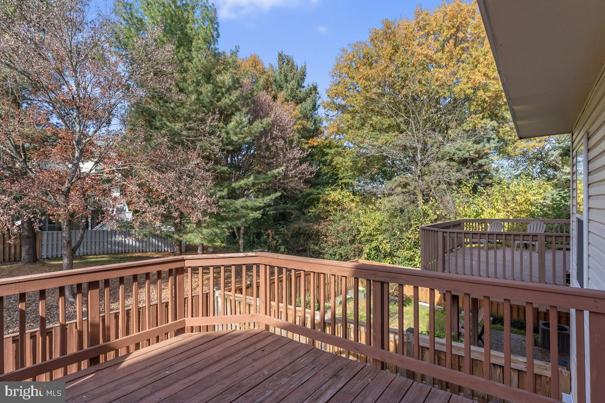 10339 Gent Ct Property Photo 6