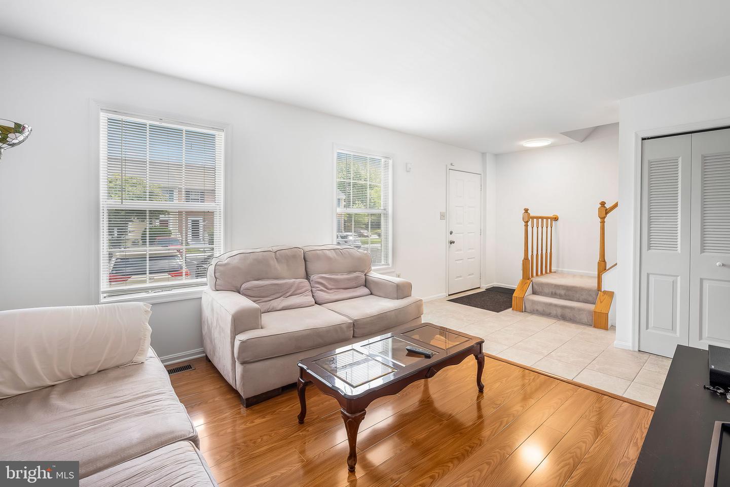 8711 Ditmars Ct Property Photo 6