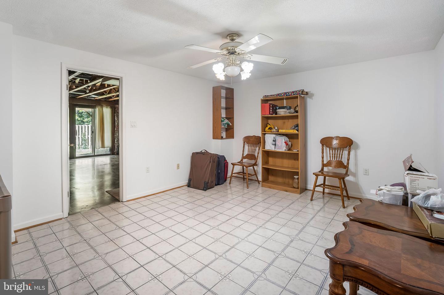 8711 Ditmars Ct Property Photo 24