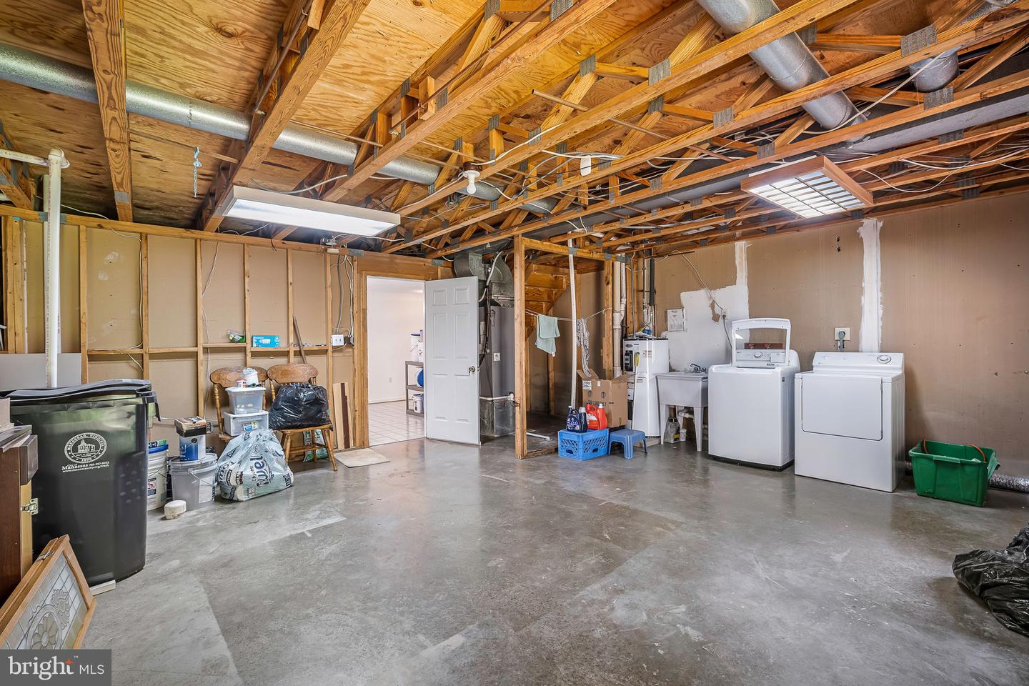 8711 Ditmars Ct Property Photo 27