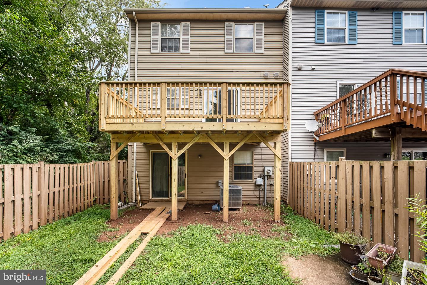8711 Ditmars Ct Property Photo 29