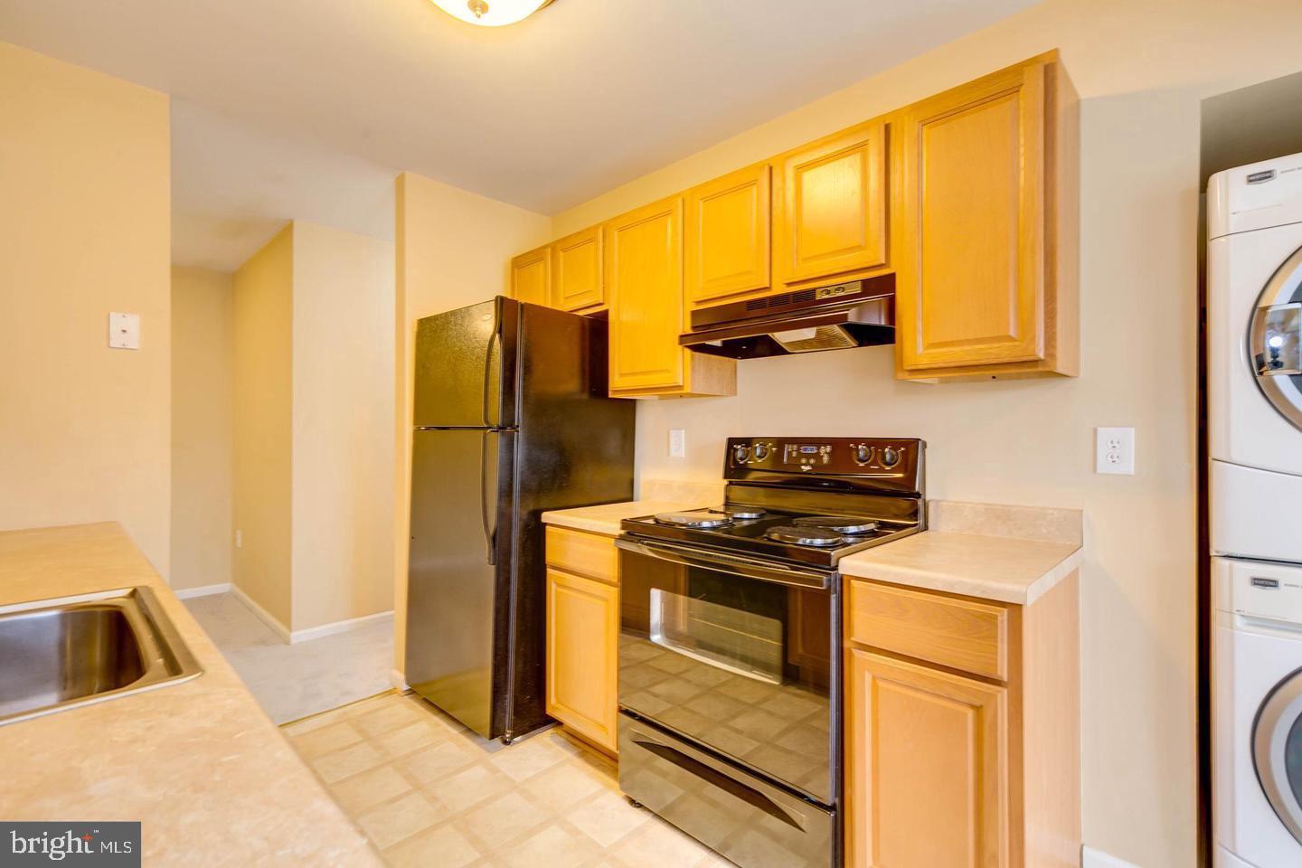 8393 Buttress Ln #202 Property Photo 6