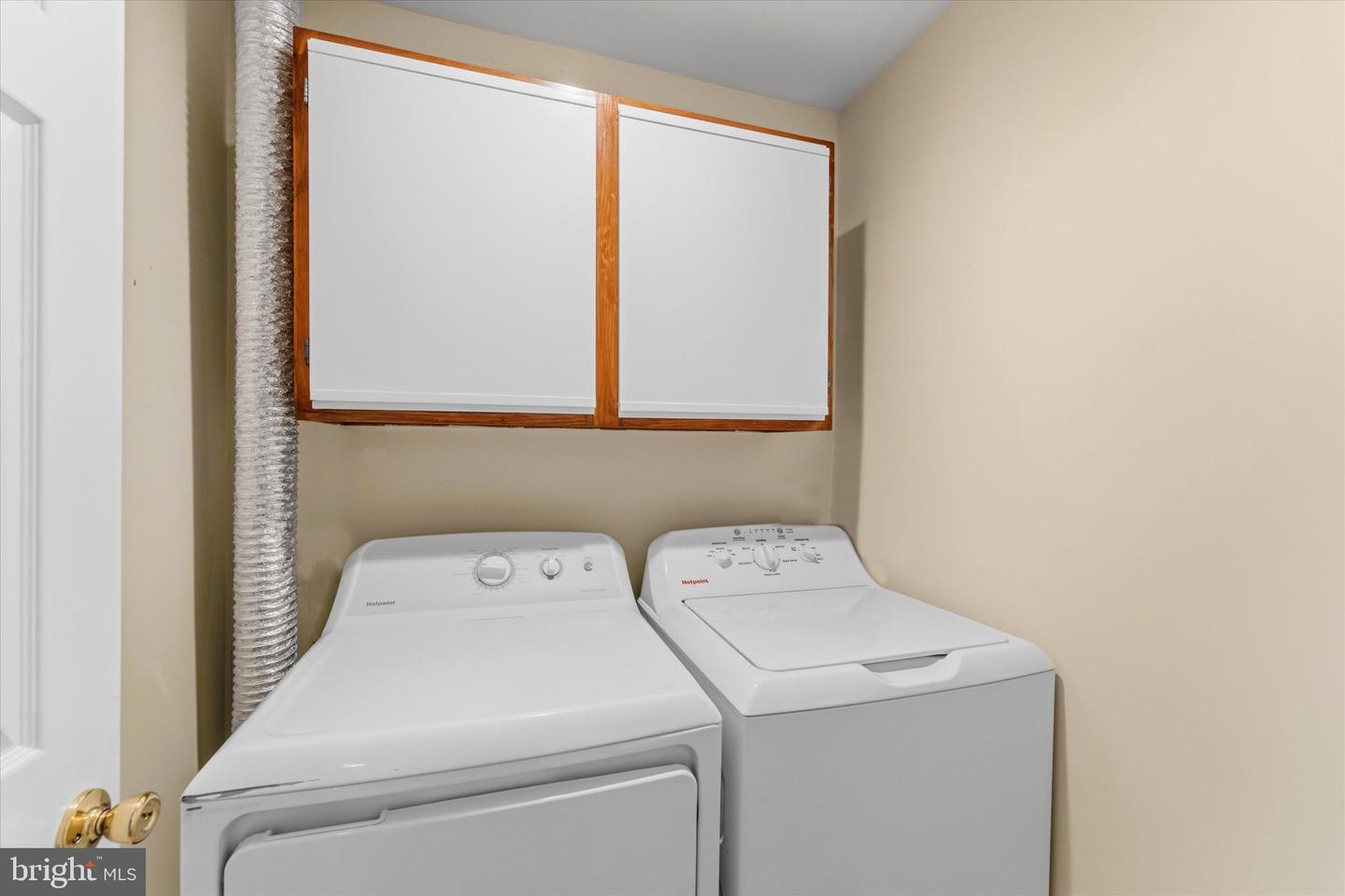 8383 Buttress Ln #302 Property Photo 18