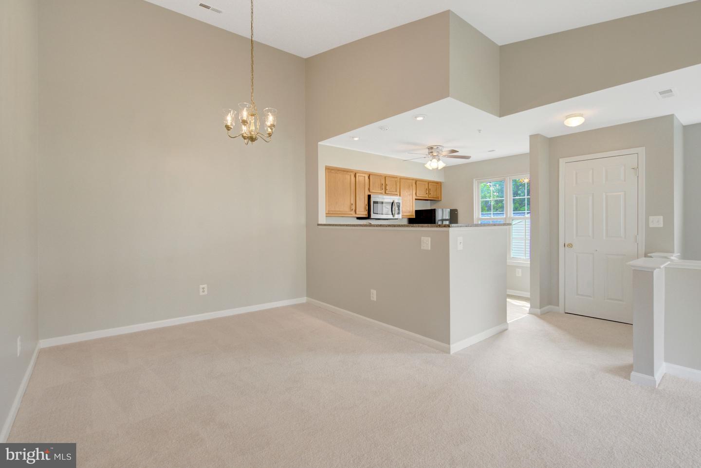 9400 Scarlet Oak Dr Property Photo 13