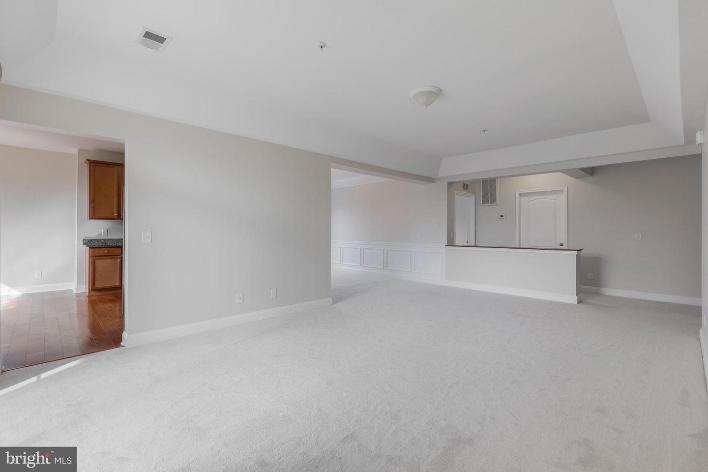 9204 Charleston Dr #206 Property Photo 14