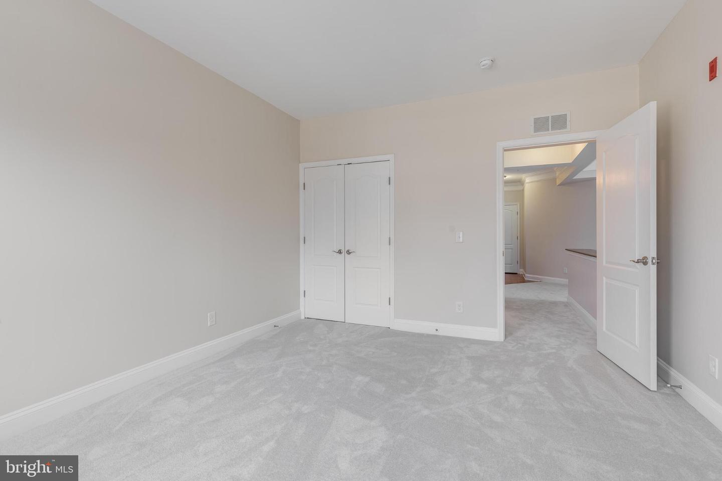 9204 Charleston Dr #206 Property Photo 28