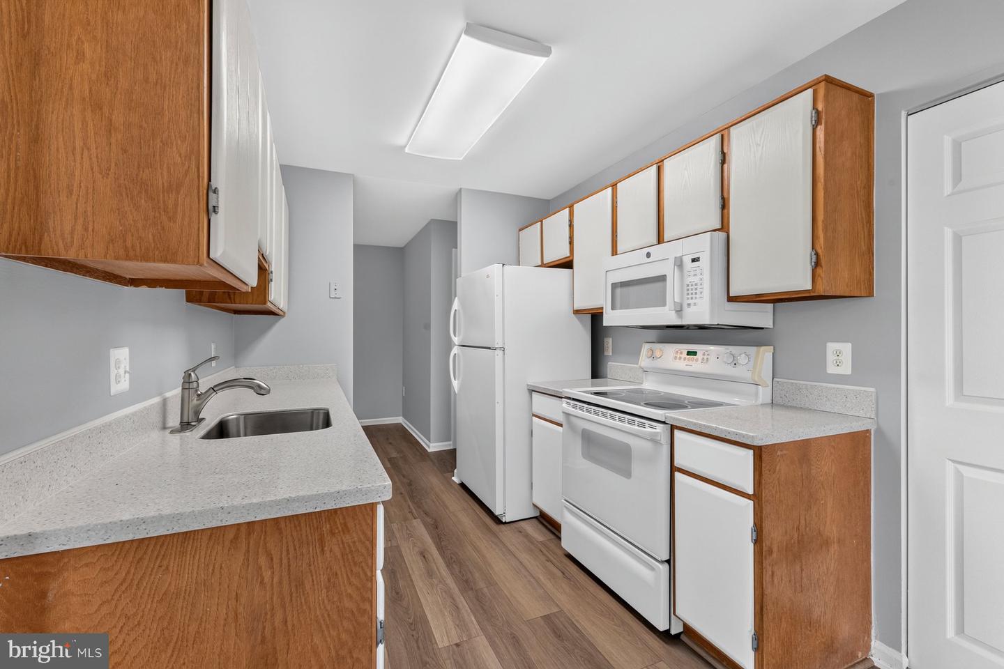 8372 Buttress Ln #202 Property Photo 15