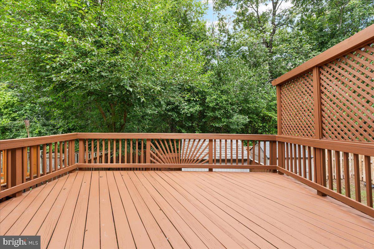 10251 Magnolia Grove Dr Property Photo 4