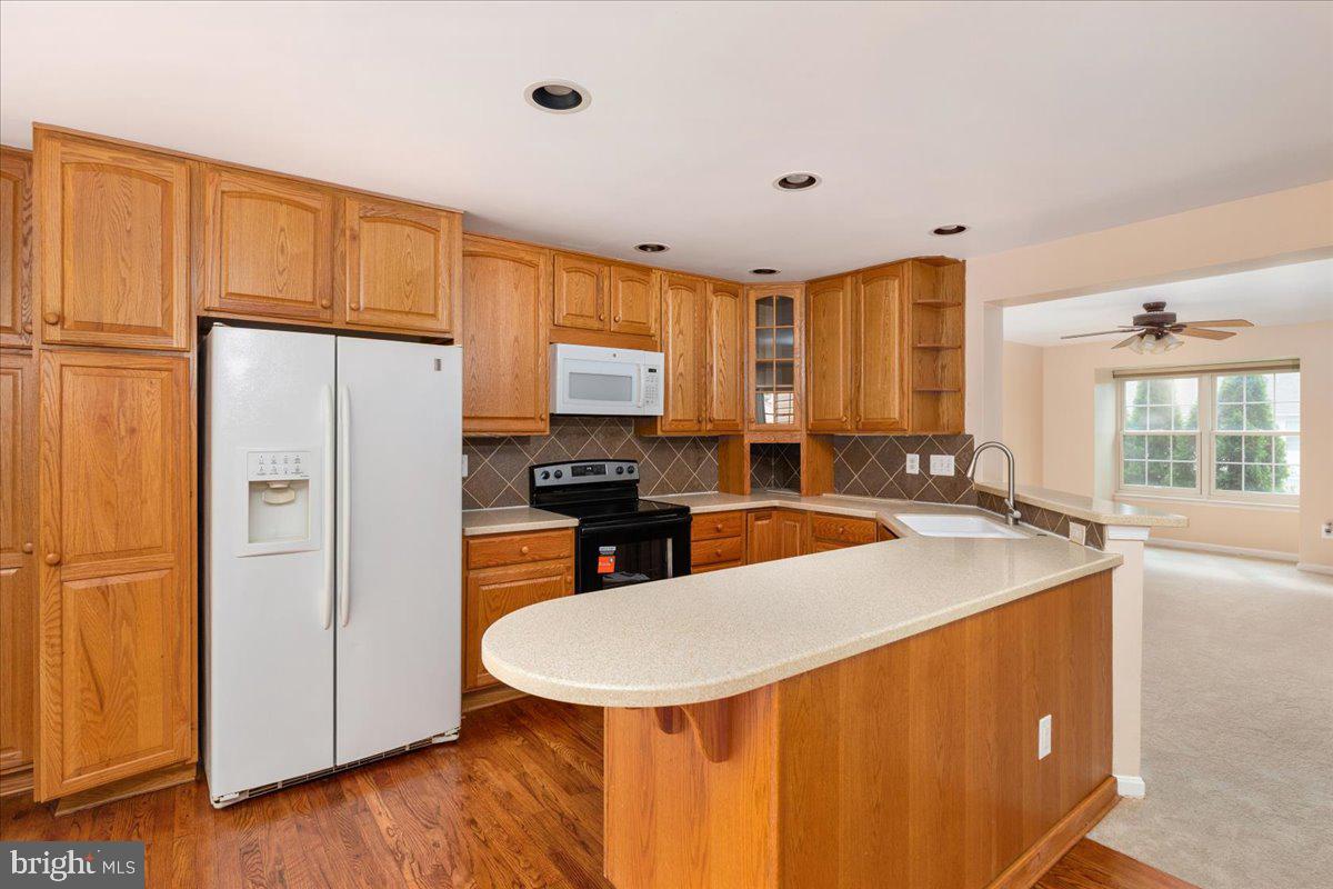 10251 Magnolia Grove Dr Property Photo 7