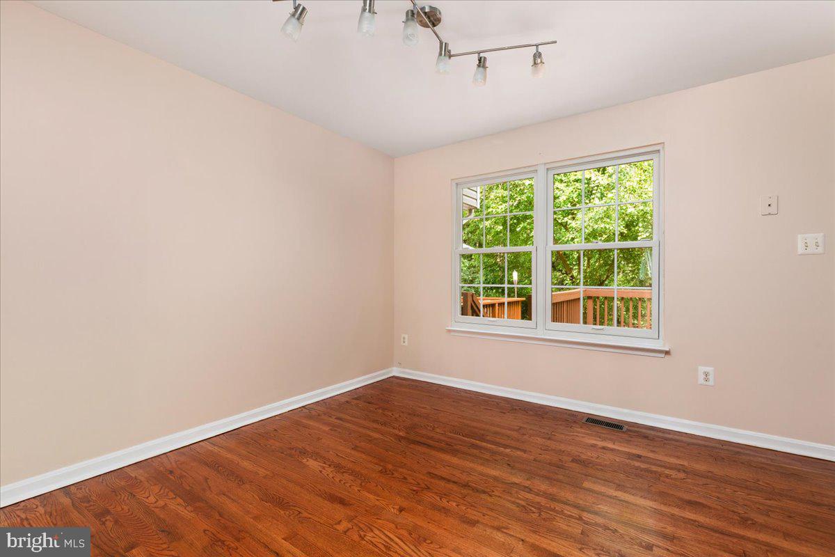 10251 Magnolia Grove Dr Property Photo 10