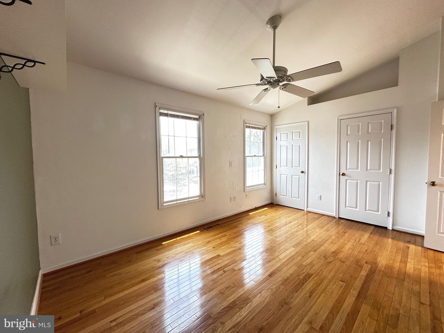9799 Mock Orange Ct Property Photo 18