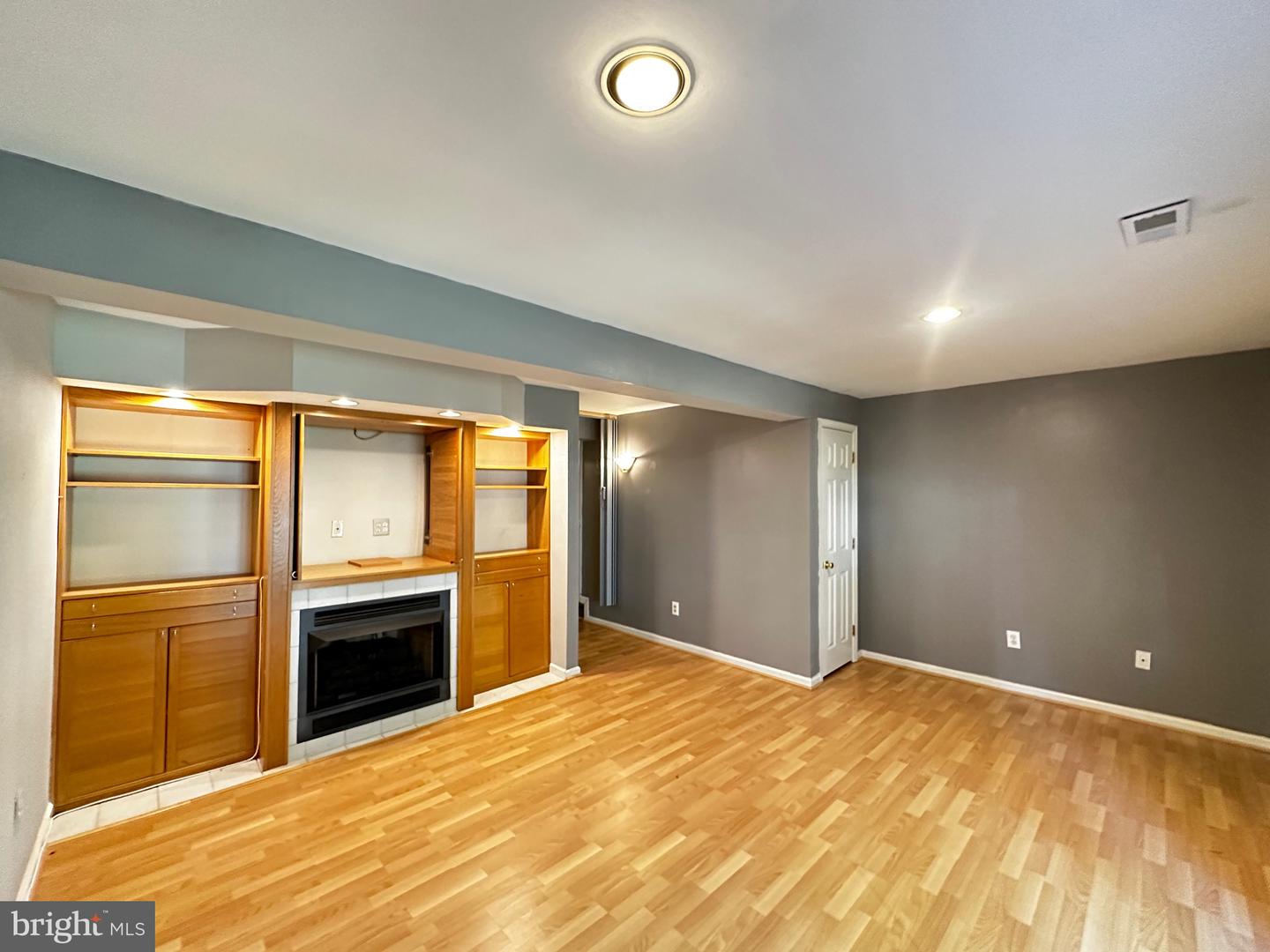 9799 Mock Orange Ct Property Photo 30