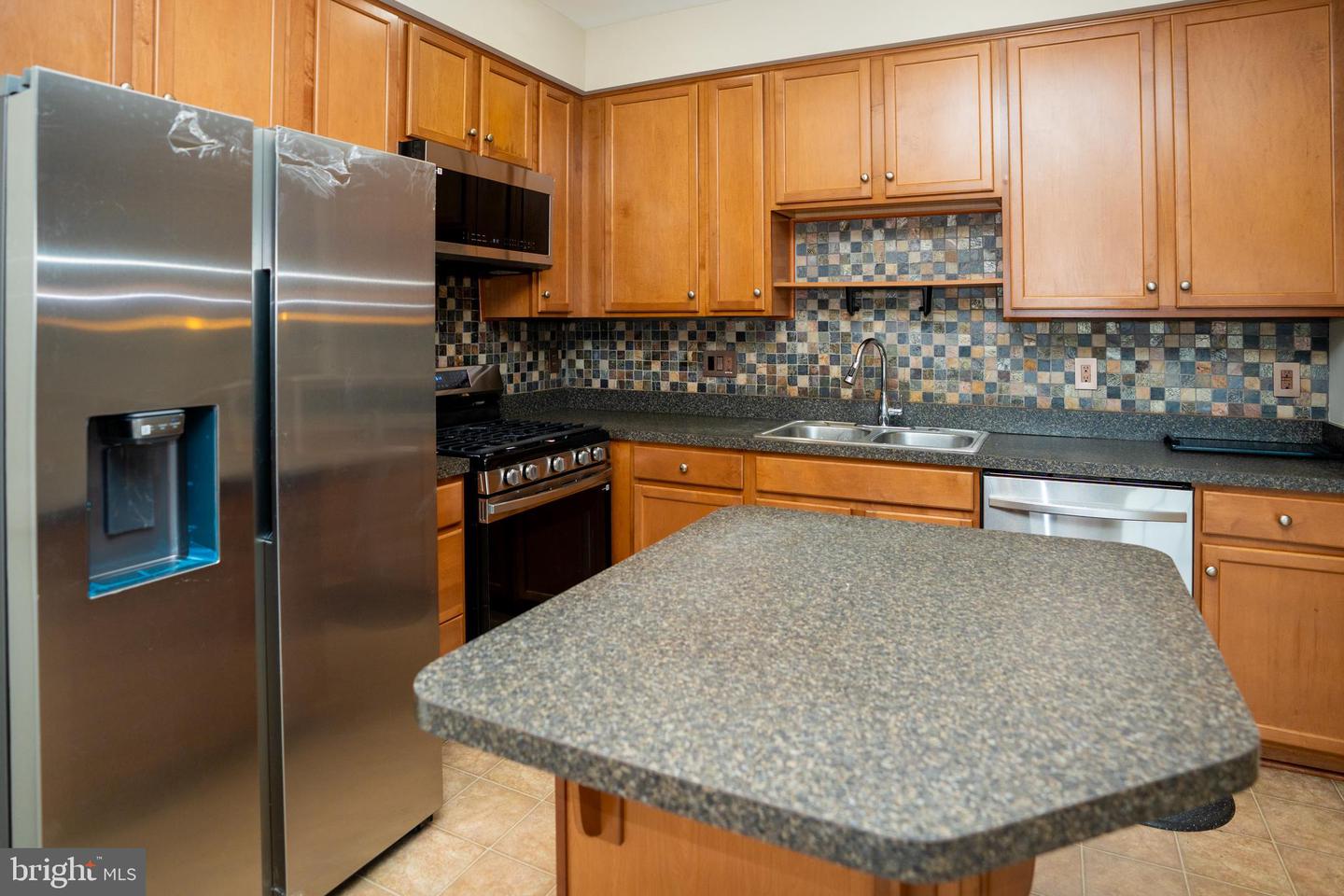 10246 Whitworth Ln Property Photo 26