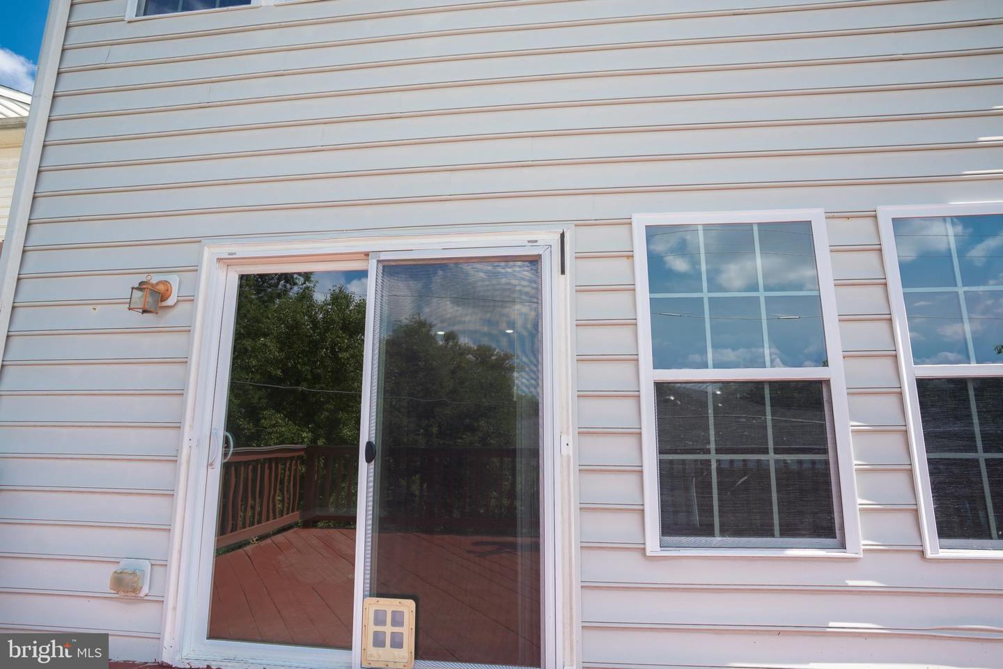 10246 Whitworth Ln Property Photo 40