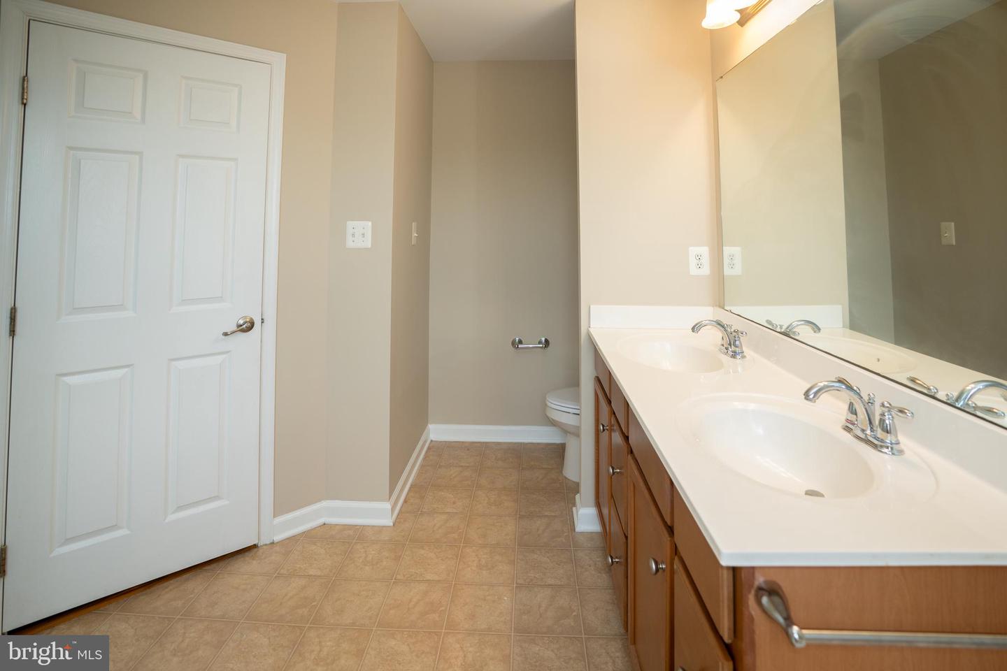 10246 Whitworth Ln Property Photo 48