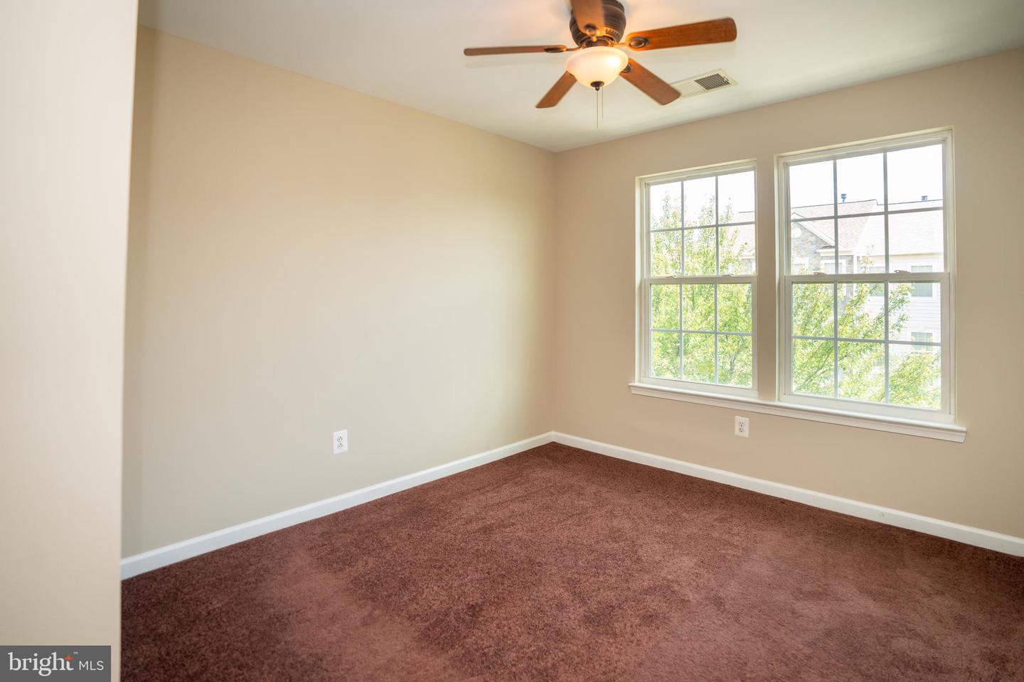 10246 Whitworth Ln Property Photo 54