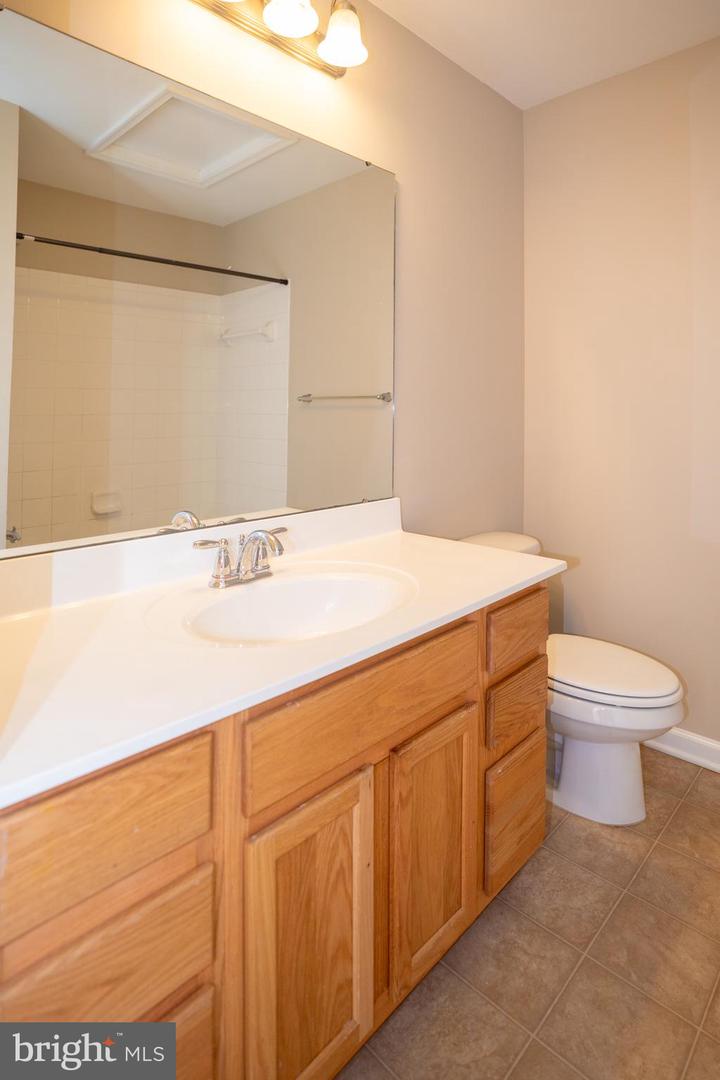 10246 Whitworth Ln Property Photo 63