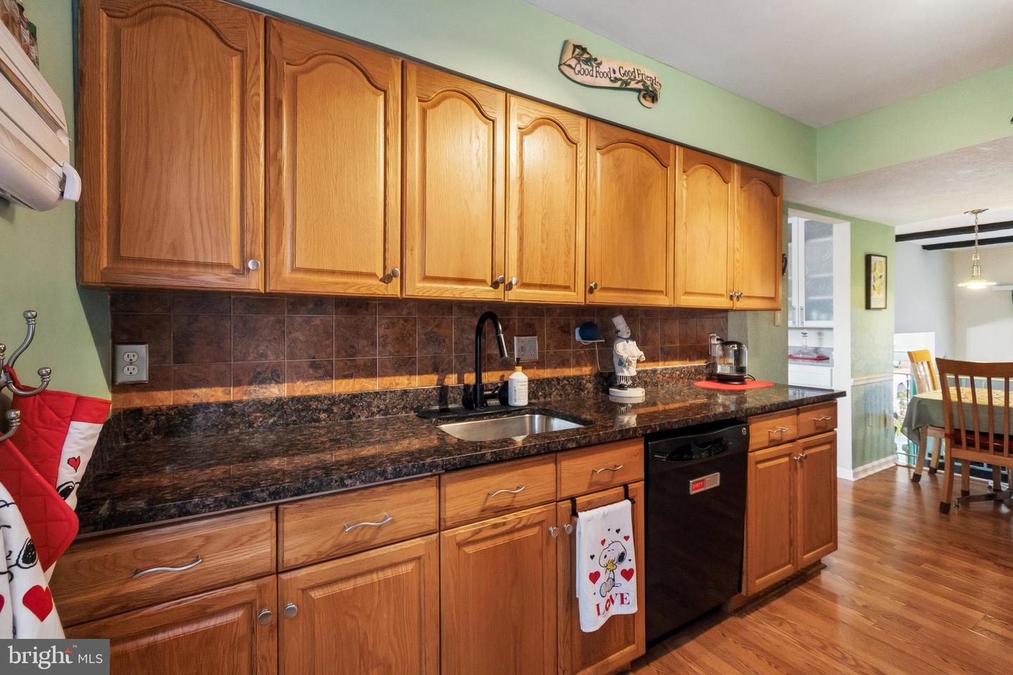 8519 Piney Point Ct Property Photo 11