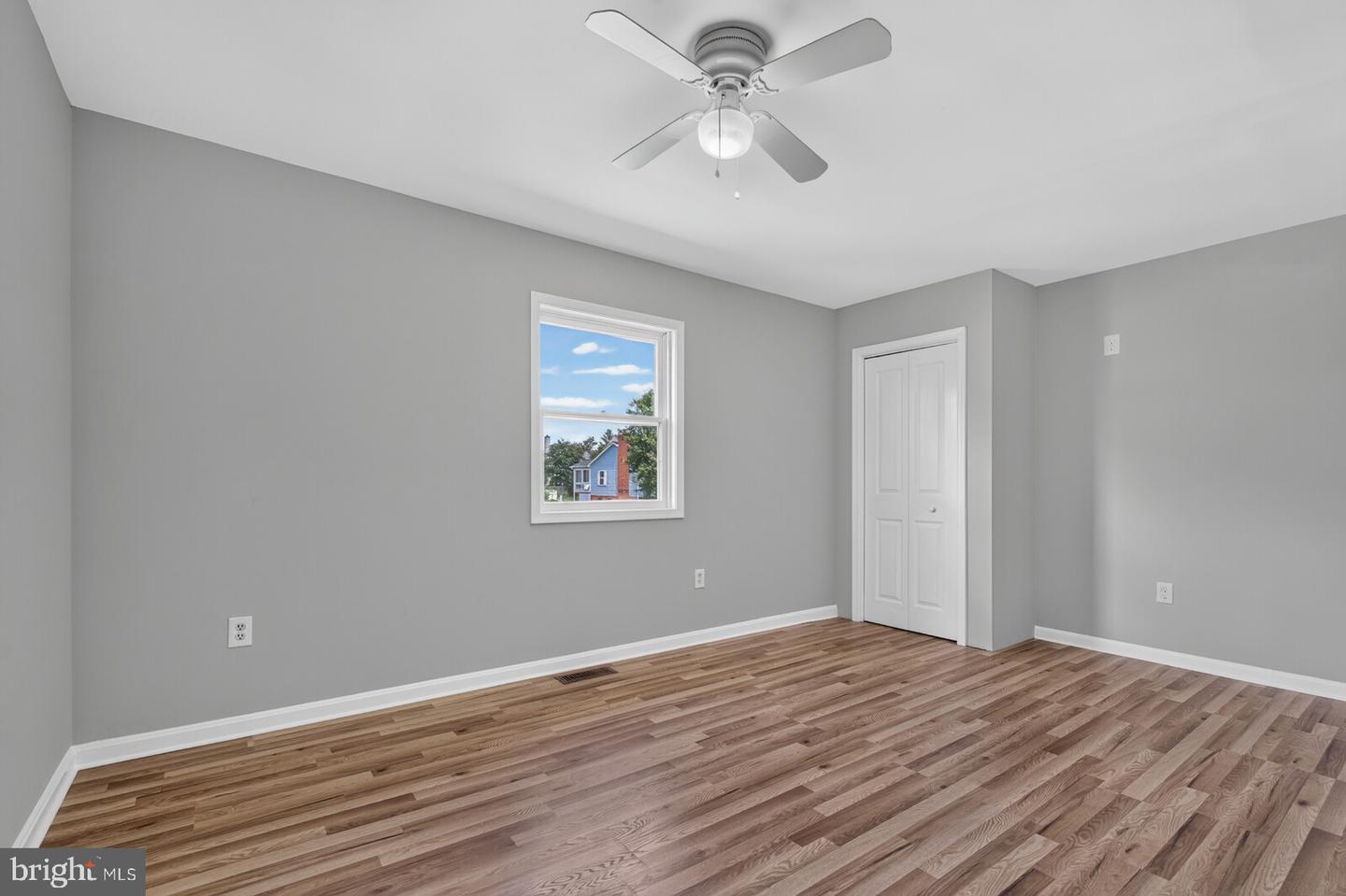 9439 Waterford Dr Property Photo 25