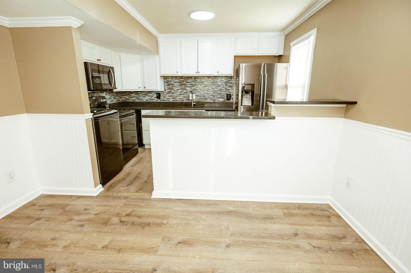 9337 Taney Rd Property Photo 22