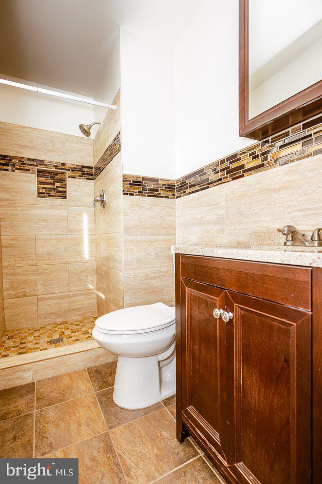 9337 Taney Rd Property Photo 29