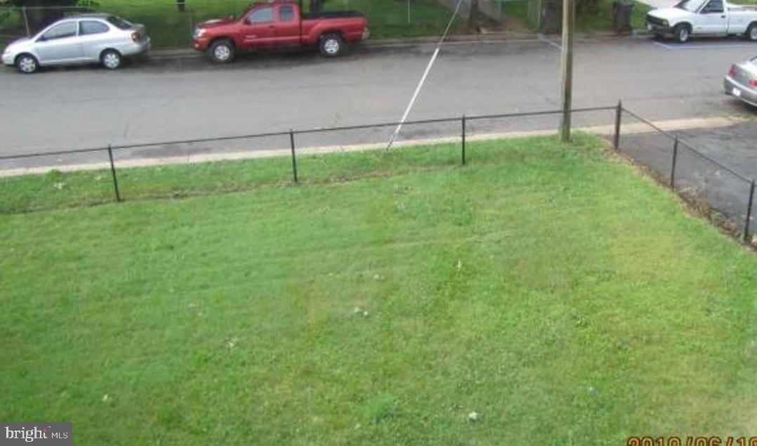 9812 Main St Property Photo 7