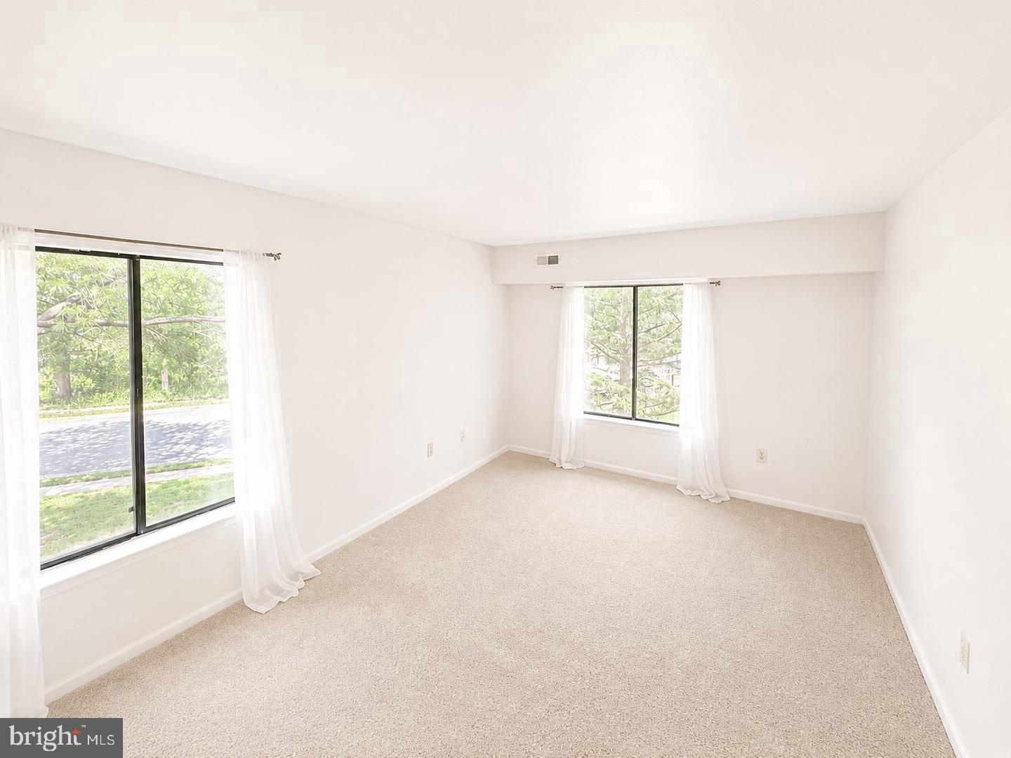9553 Battery Heights Blvd #202 Property Photo 8