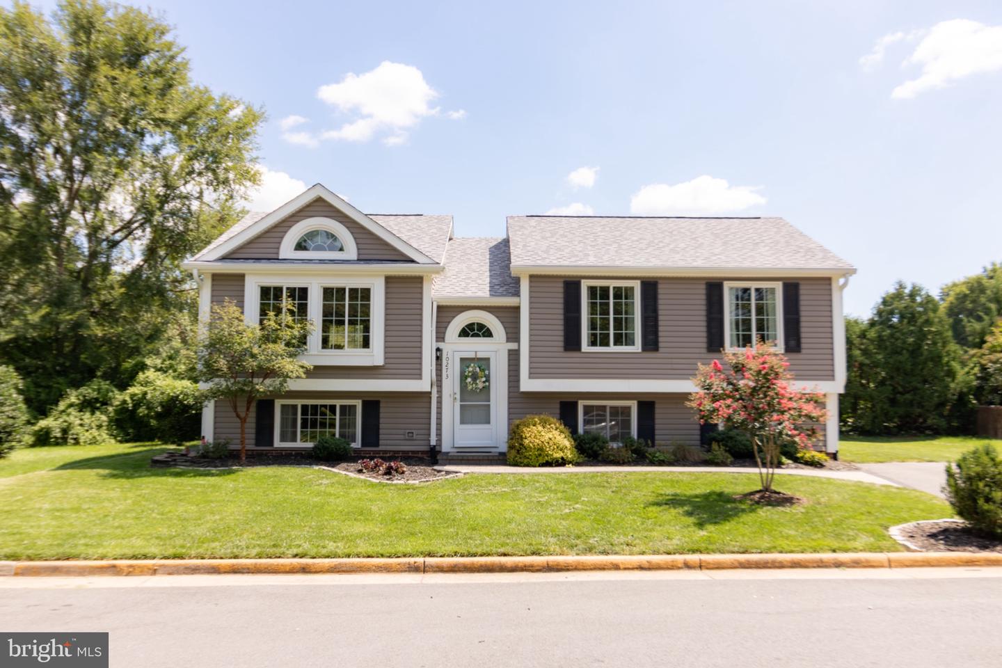 10273 Nantucket Ct Property Photo 1